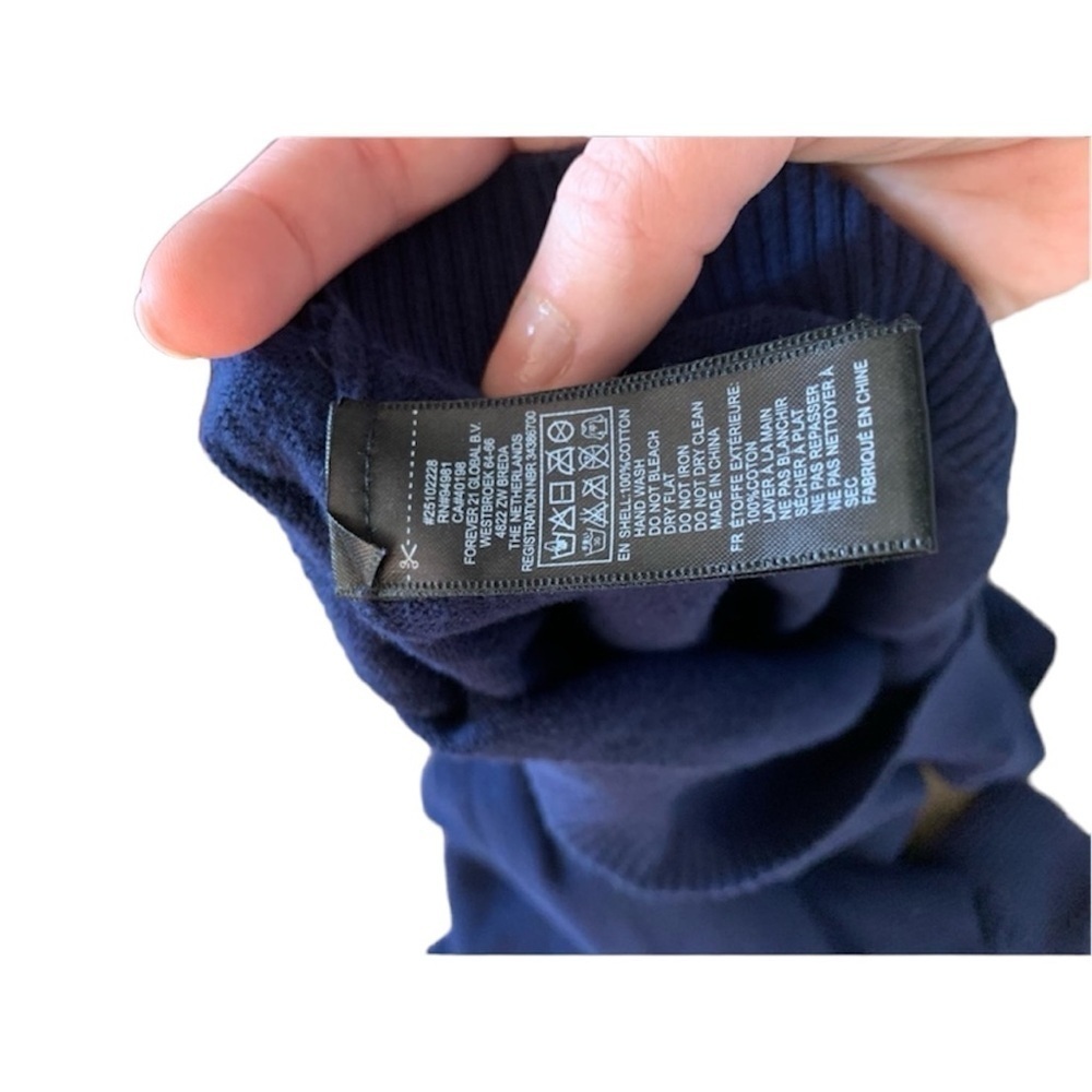 Forever21 button turtleneck - Picture 5 of 5